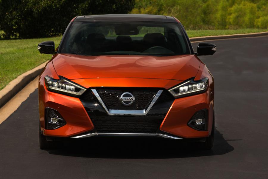  Nissan Maxima SR 2018 года  (фото 22 из 30)
